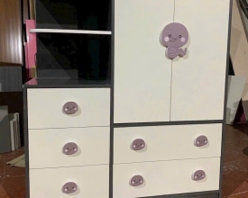 tủ quần áo trẻ em họa tiết màu tím